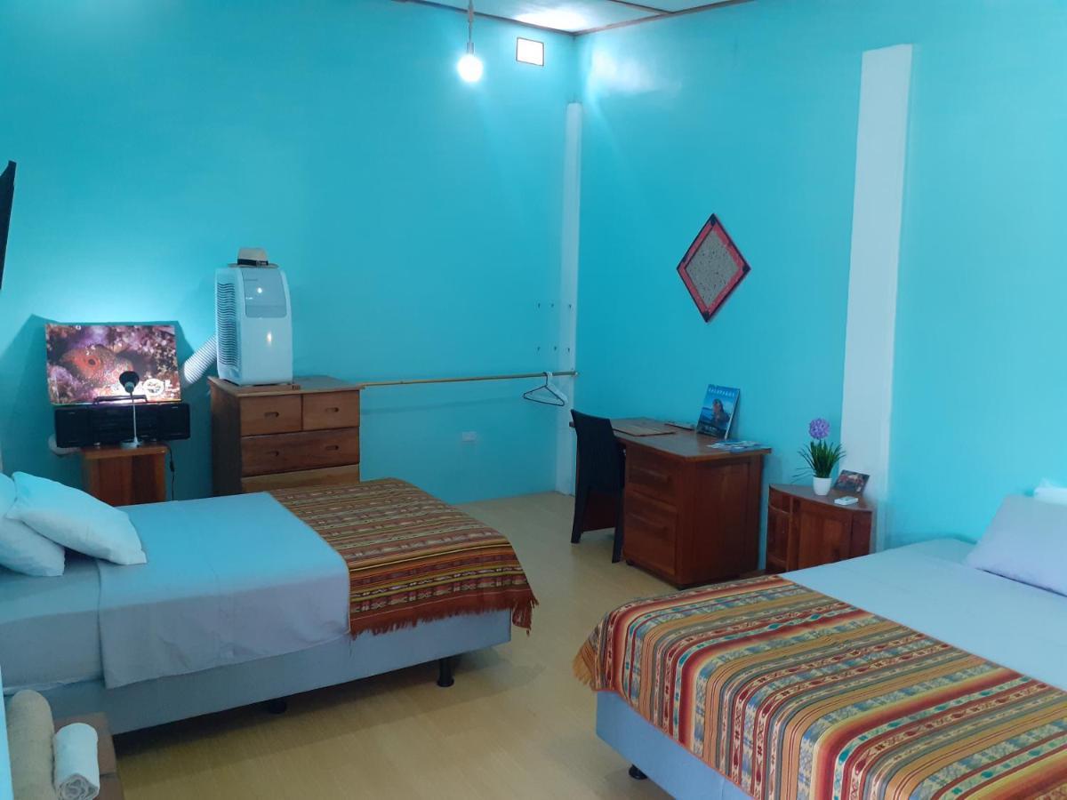 Cozy Hosting Galapagos Leilighet Puerto Ayora  Eksteriør bilde